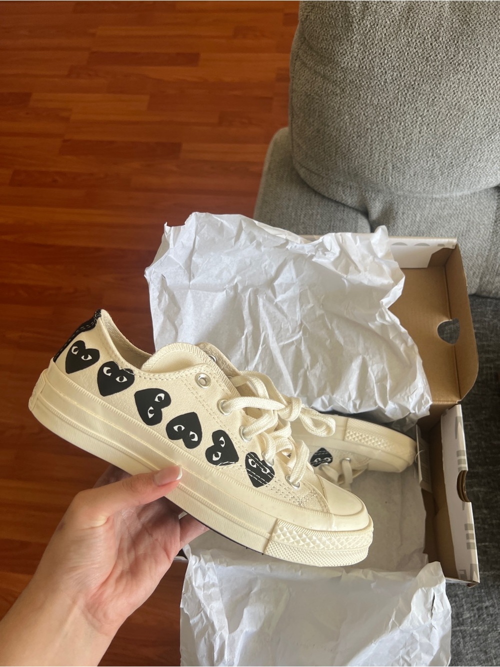 Converse x CDG cream Low-Top Sneakers with Black Hearts